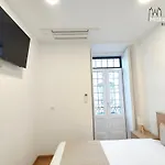 Misericordia Hostel *