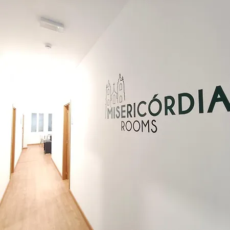 호스텔 Misericordia 과르다